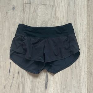 black lululemon size 2